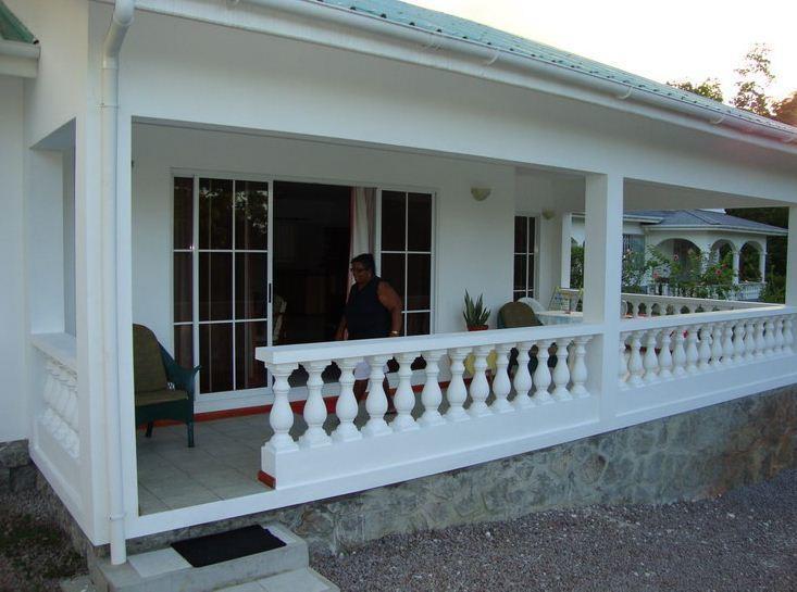 Rowsvilla Guest House Beau Vallon  Εξωτερικό φωτογραφία